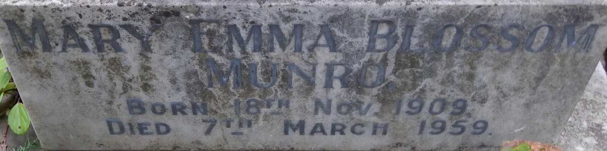 MUNRO Mary Emma Blossom 1909-1959