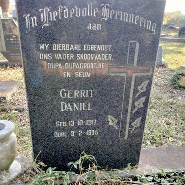 SCHUTTE Gerrit Daniel 1917-1985 & Johanna Elizabeth Hendrina Barendina ROBERTS 1911-1995 _2