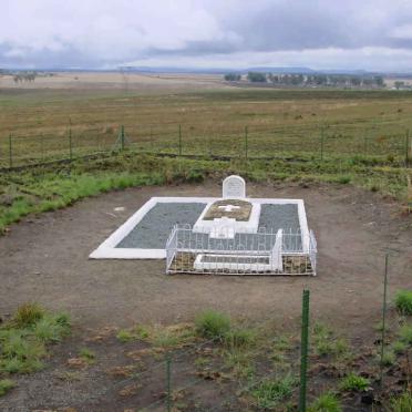 2. Overview - British Military Graves, Frere