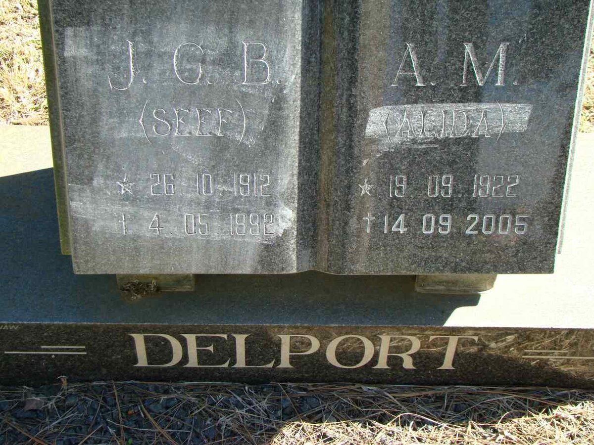 DELPORT J.G.B. 1912-1992 &amp; A.M. 1922-2005