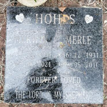 HOHLS Merwin 1931-2021 &amp; Merle 1931-2010