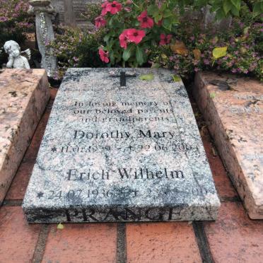PRANGE Erich Wilhelm 1936-2009 &amp; Dorothy Mary 1939-2004