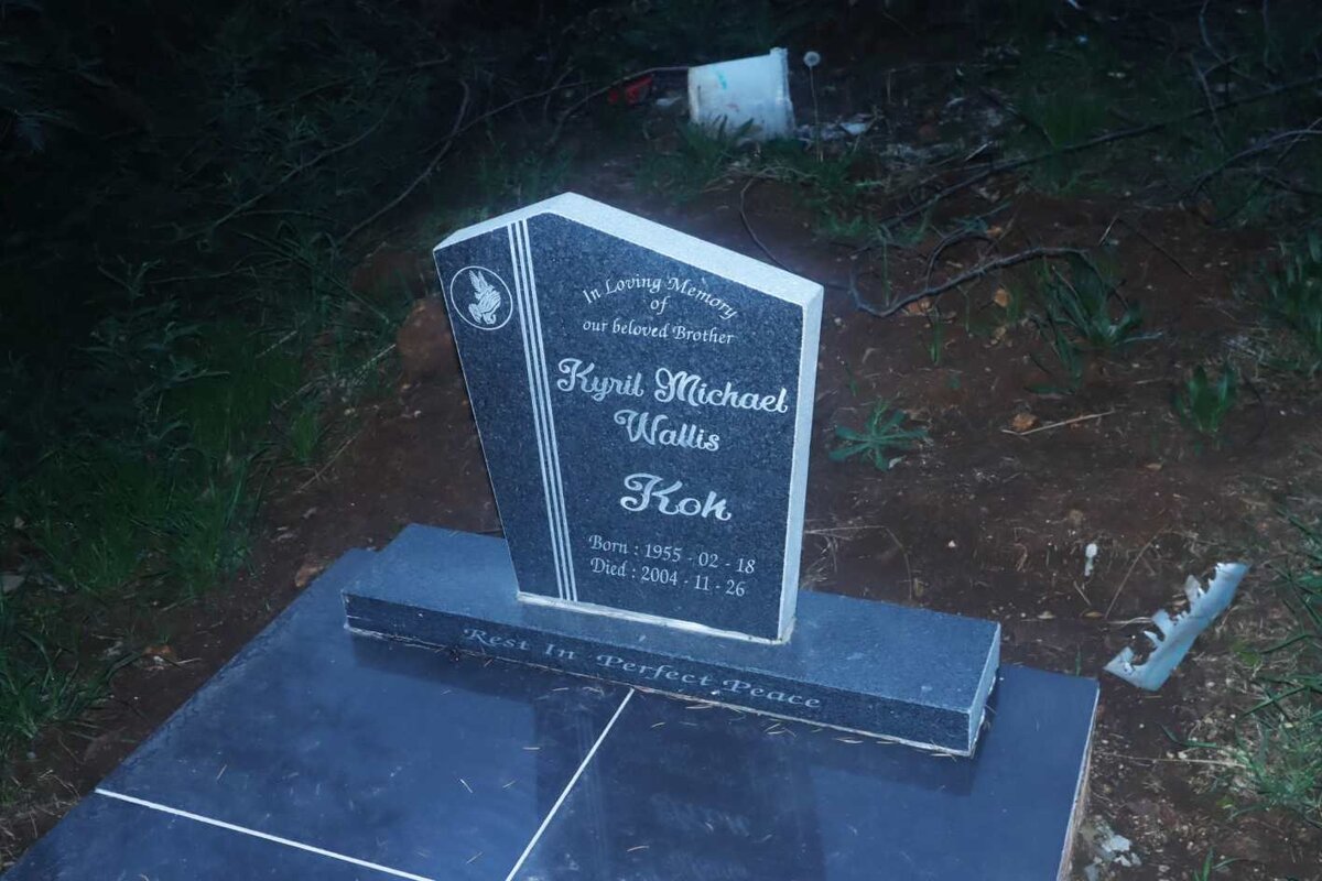 KOK Kyril Michael Wallis 1955-2004