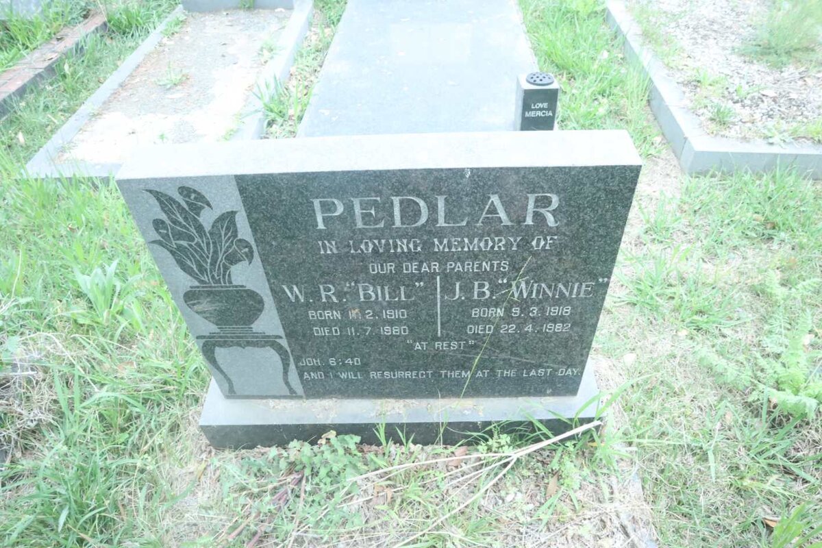 PEDLAR W.R. 1910-1980 &amp; J.B. 1918-1982