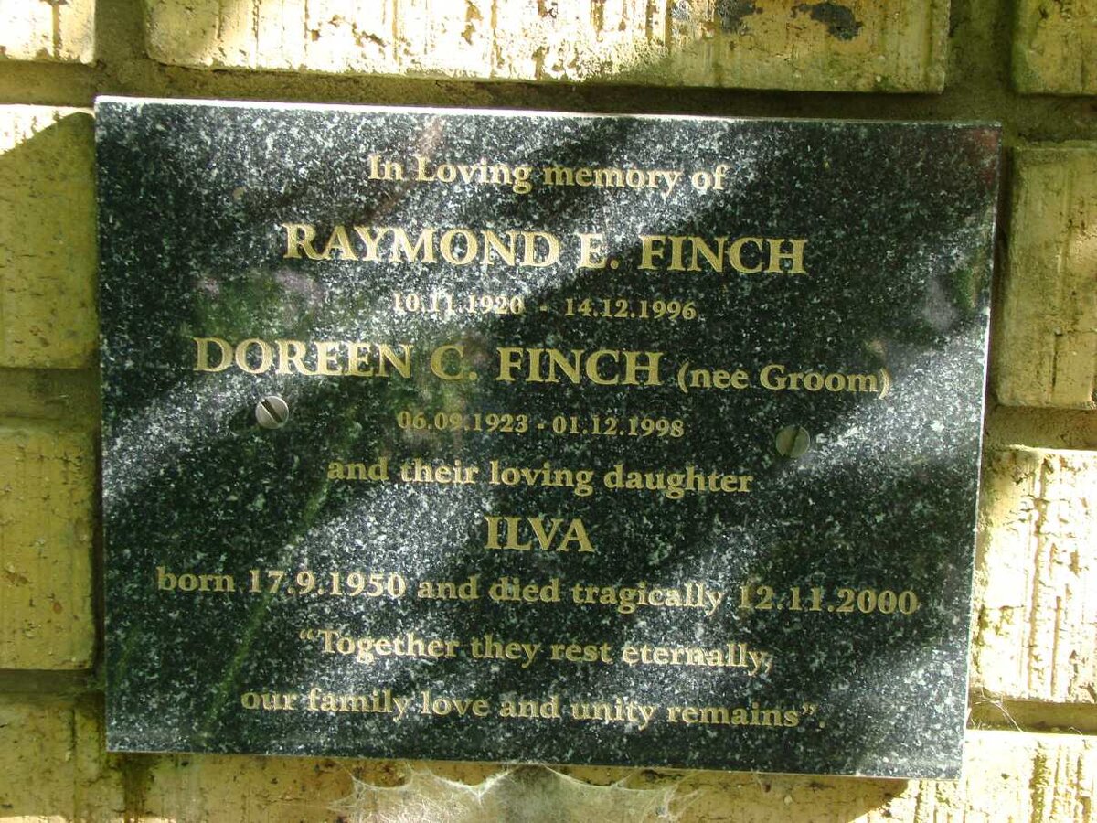 FINCH Raymond 1920-1996 :: FINCH Doreen C. nee GROOM 1923-1998 :: FINCH Ilva 1950-2000