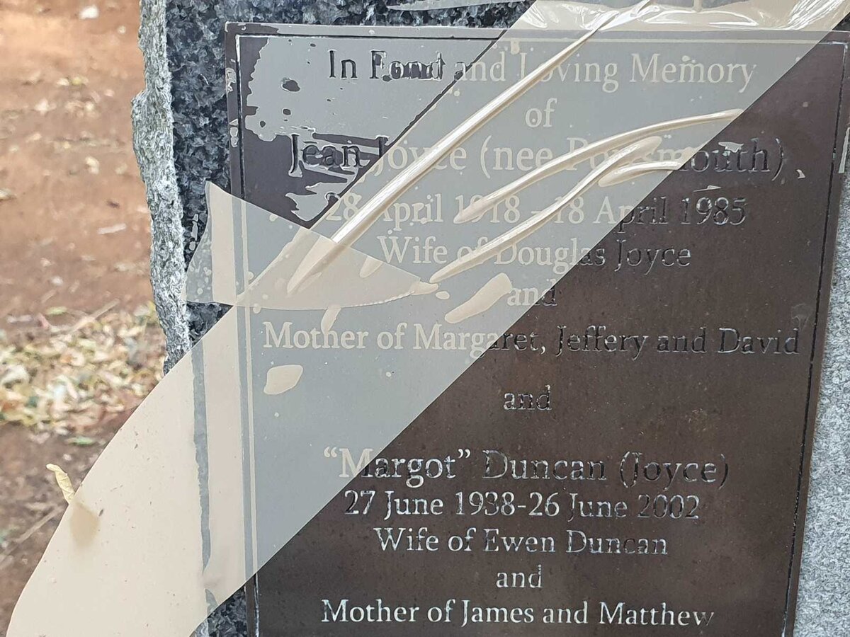 JOYCE Jean nee PORTSMOUTH 1918-1985 :: DUNCAN Margot nee JOYCE 1938-2002