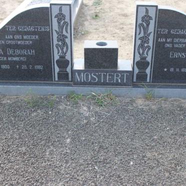 MOSTERT Ernst Hendrik 1896-1978 &amp; Anna Deborah MOMBERG 1900-1982