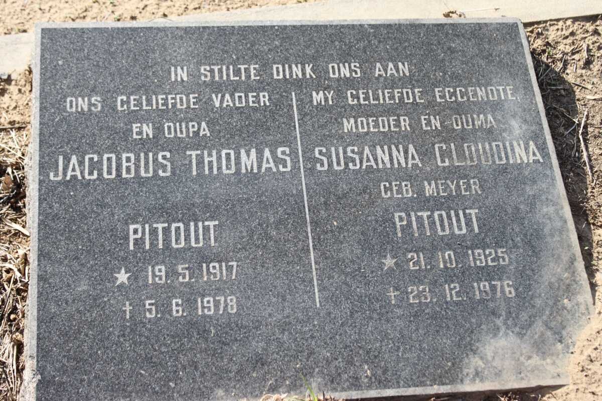 PITOUT Jacobus Thomas 1917-1978 &amp; Susanna Cloudina MEYER 1925-1976