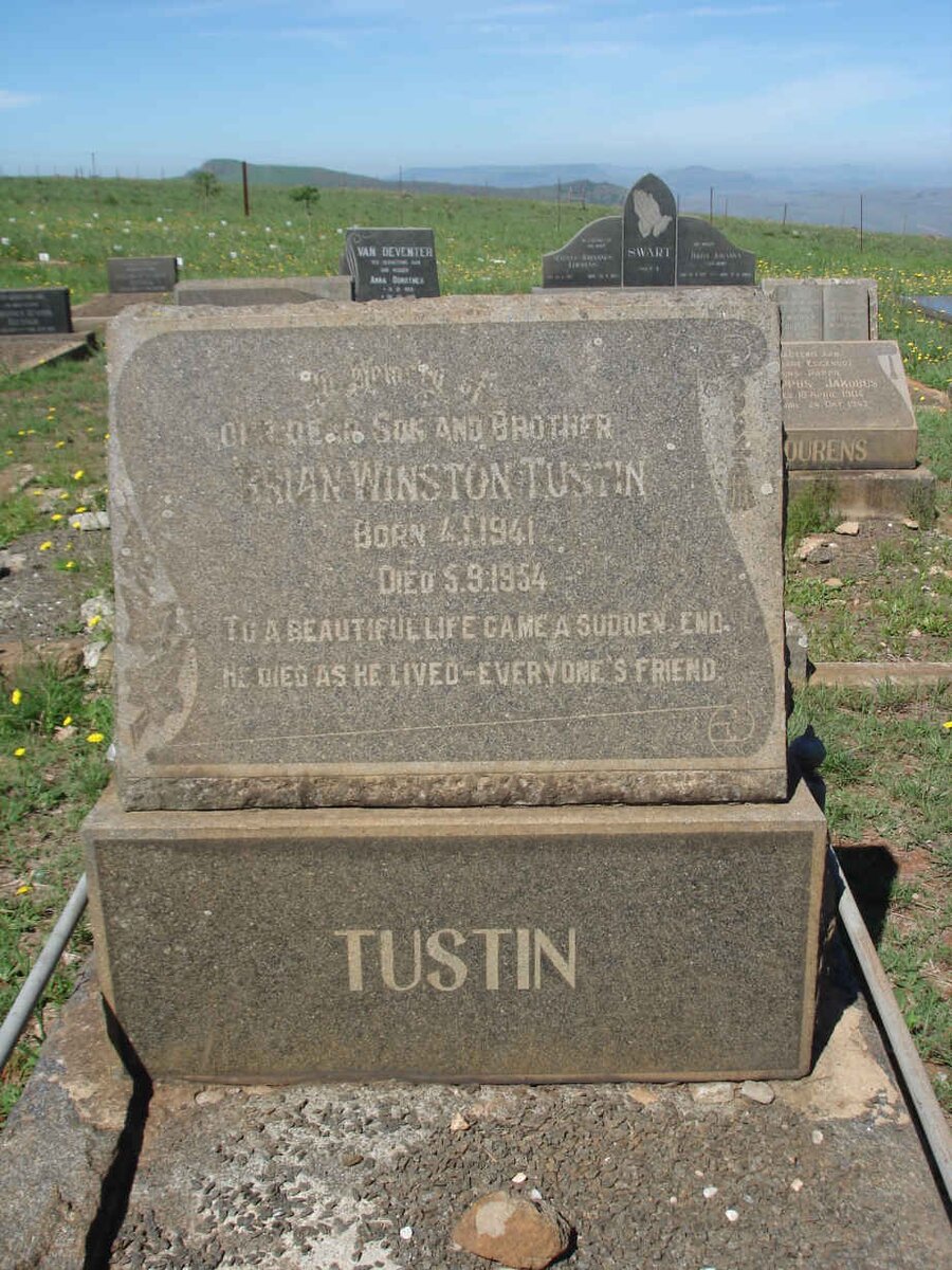 TUSTIN Brian Winston 1941-1954
