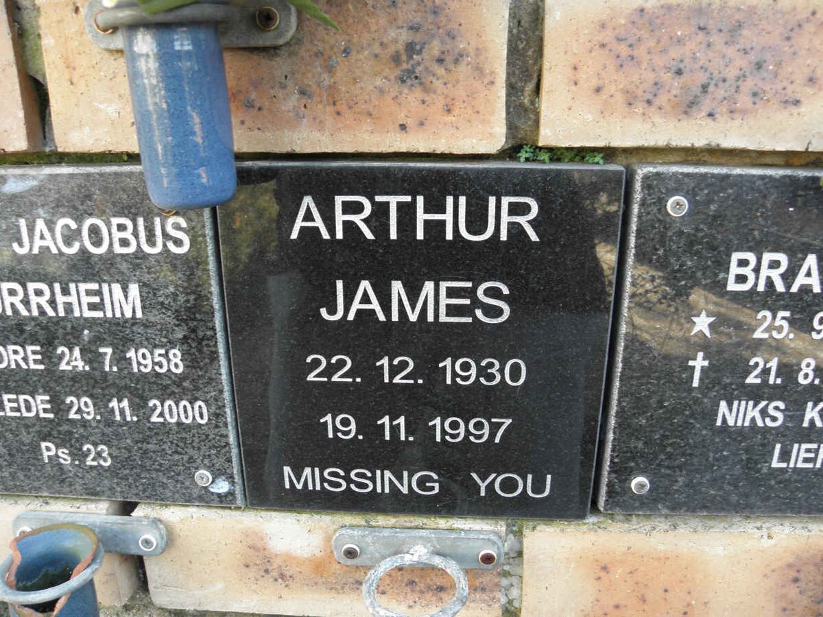 ARTHUR James 1930-1997