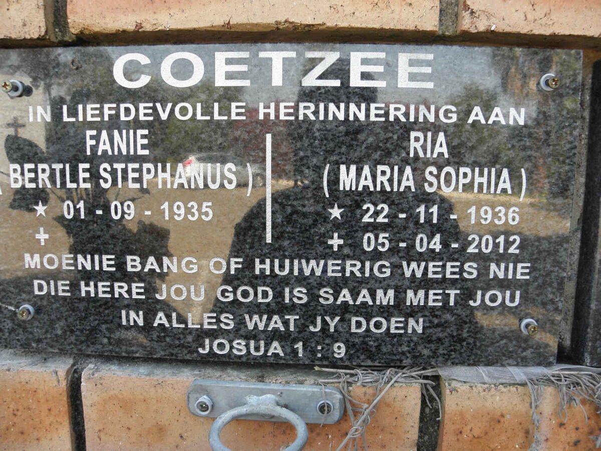 COETZEE Bertle Stephanus 1935- &amp; Maria Sophia 1936-2012