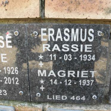 ERASMUS Rassie 1934- &amp; Magriet 1937-