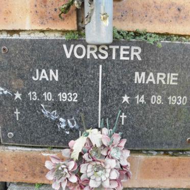 VORSTER Jan 1932- &amp; Marie 1930-
