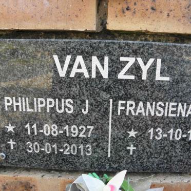 ZYL Phillipus J., van 1927-2013 &amp; Fransiena 1934-