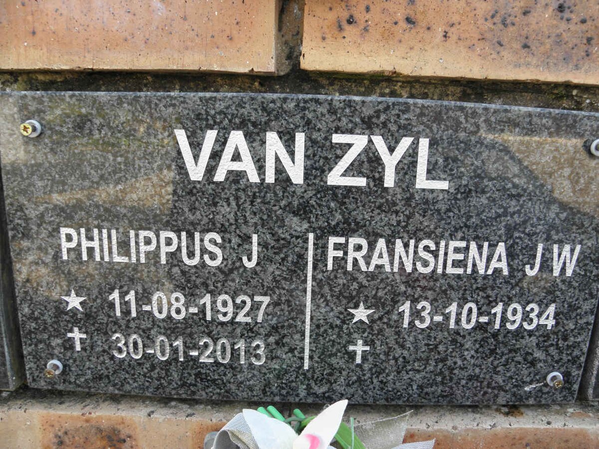 ZYL Phillipus J., van 1927-2013 &amp; Fransiena 1934-