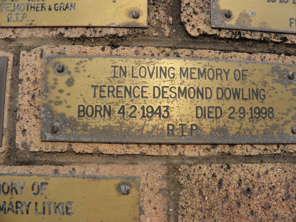 DOWLING Terence Desmond 1943-1998