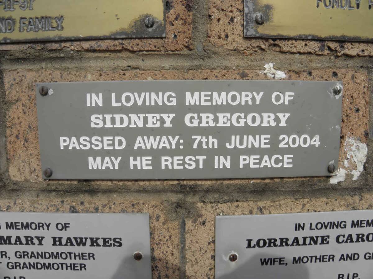 GREGORY Sidney -2004