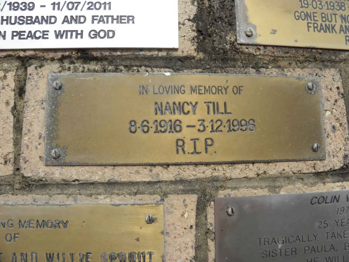 TILL Nancy 1916-1996