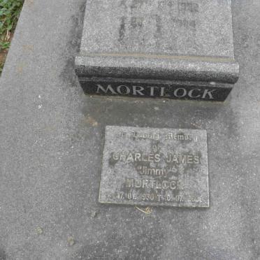 MORTLOCK Charles James 1930-2000 &amp; Vera