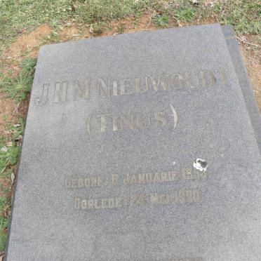 NIEUWOUDT J.H.M. 1953-1990