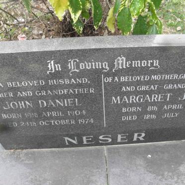 NESER John Daniel 1904-1974 &amp; Margaret Janet 1907-1998