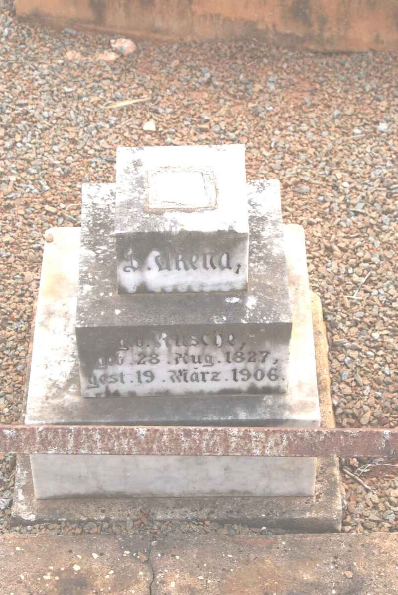 UKENA Sophie D. nee RUSCHE 1827-1906