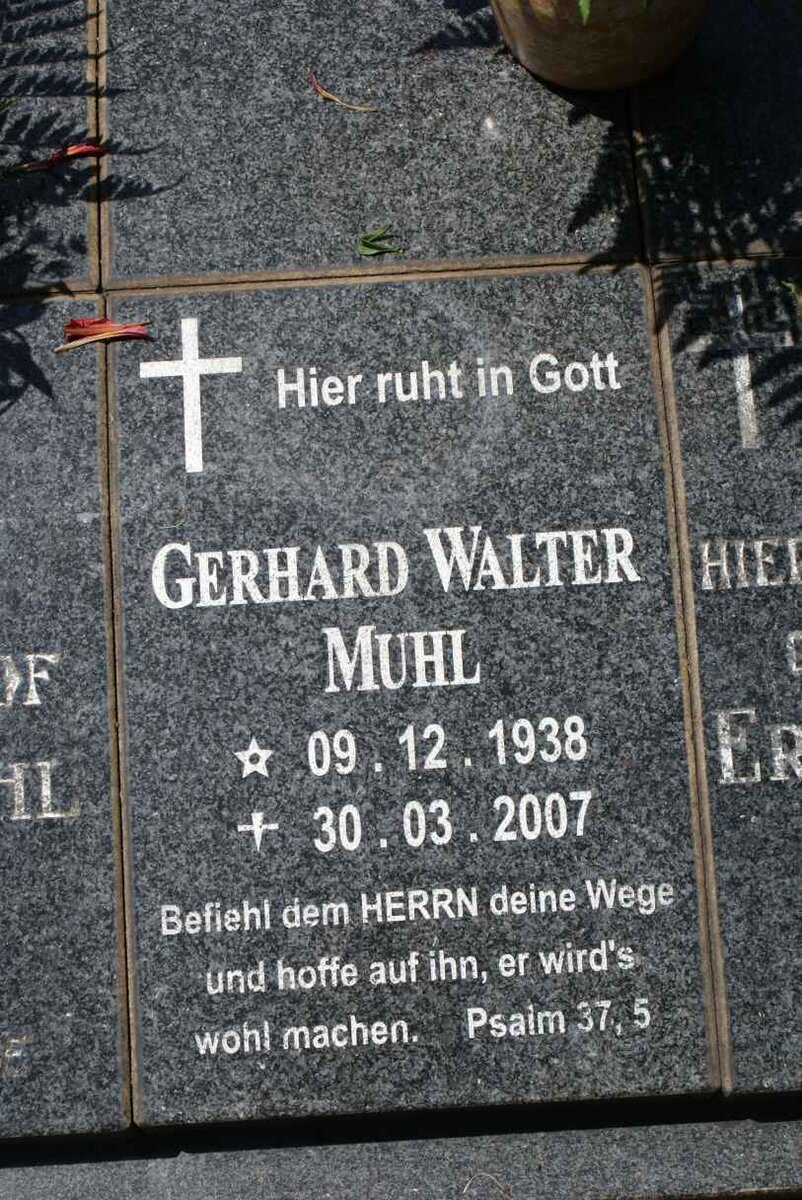 MUHL Gerhard Walter 1938-2007