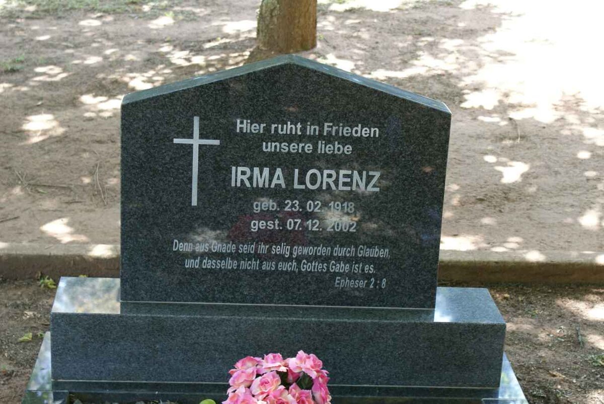 LORENZ Irma 1918-2002