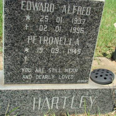 HARTLEY Edward Alfred 1937-1996 &amp; Petronella 1945-