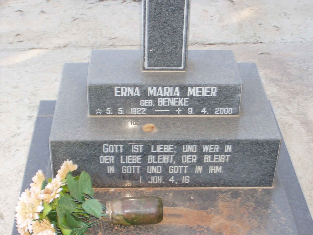 MEIER Erna Maria nee BENEKE 1922-2000