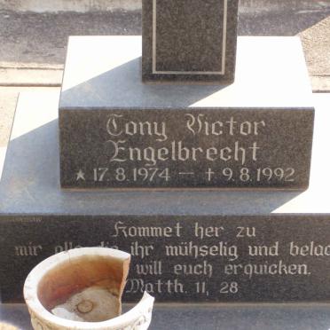 ENGELBRECHT Tony Victor 1974-1992