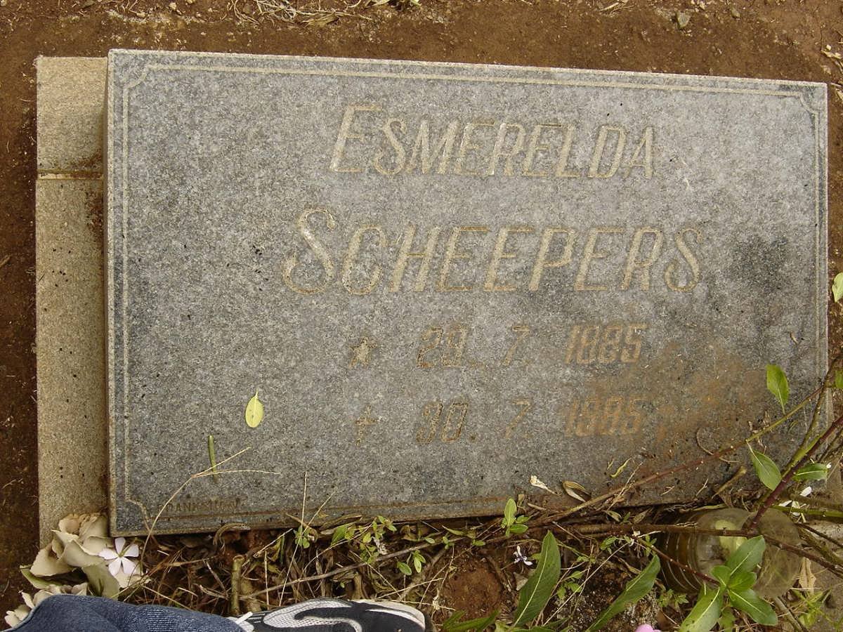SCHEEPERS Esmeralda 1885-1985