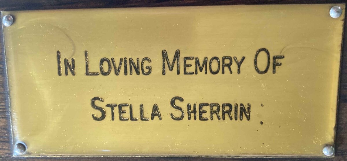 SHERRIN Stella