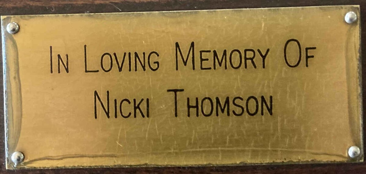 THOMSON Nicki