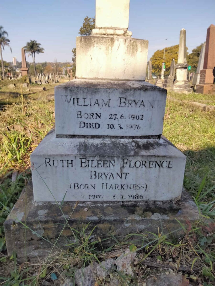 BRYANT William 1902-1976 & Ruth Eileen Florence HARKNESS 1907-1986