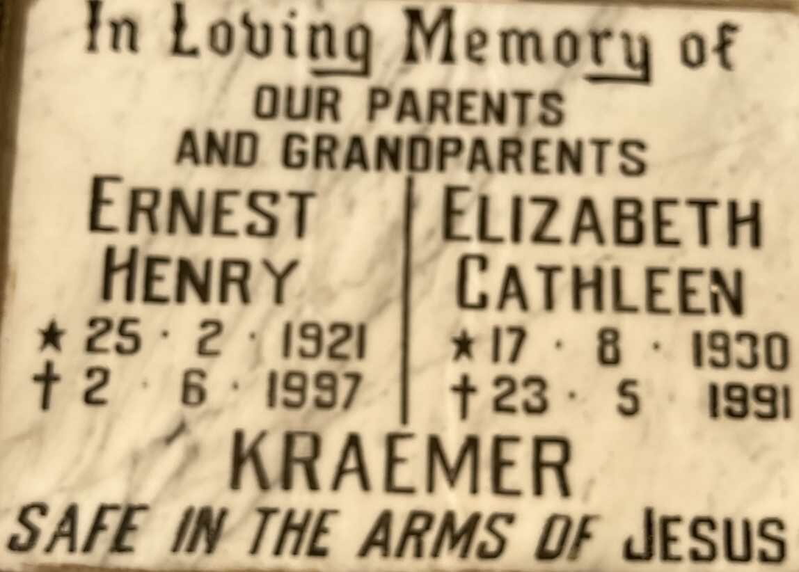 KRAEMER Ernest Henry 1921-1997 & Elizabeth Cathleen 1930-1991