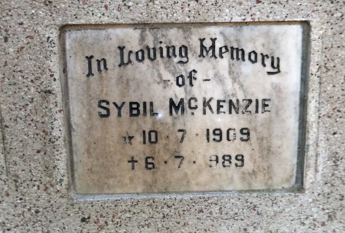 MCKENZIE Sybil 1909-1989