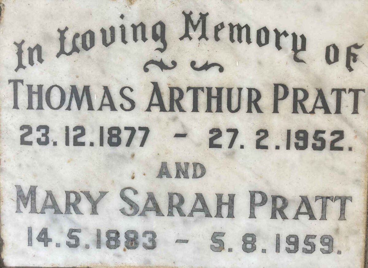 PRATT Thomas Arthur 1877-1952 & Mary Sarah 1883-1959