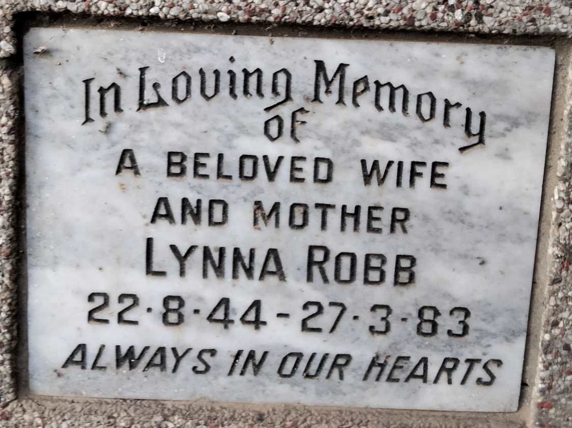 ROBB Lynna 1944-1983