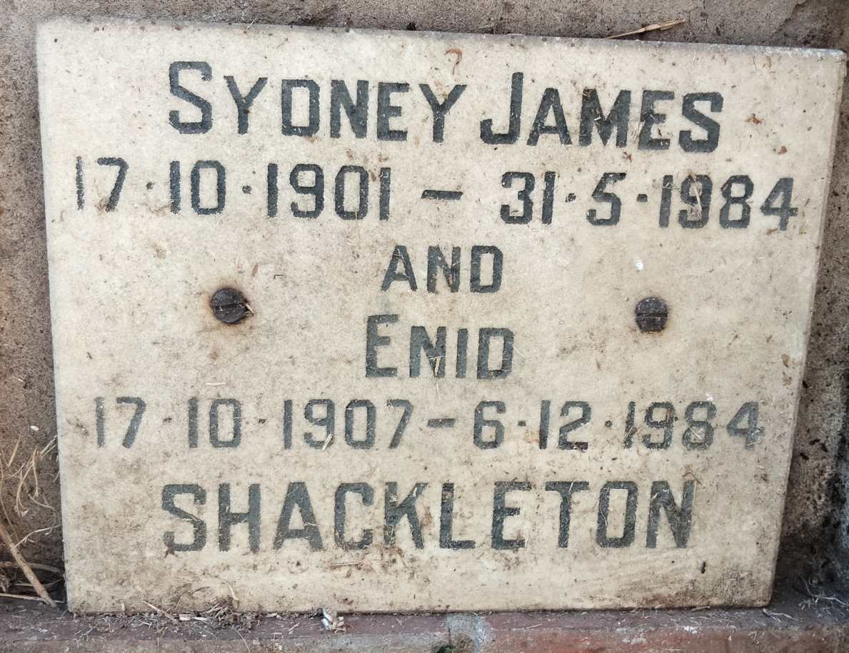 SHACKLETON Sydney James 1901-1984 & Enid 1907-1984