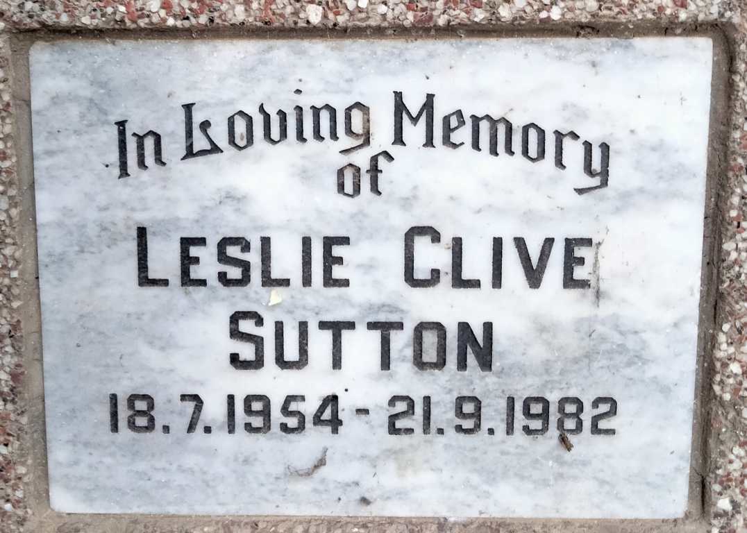 SUTTON Leslie Clive 1954-1982