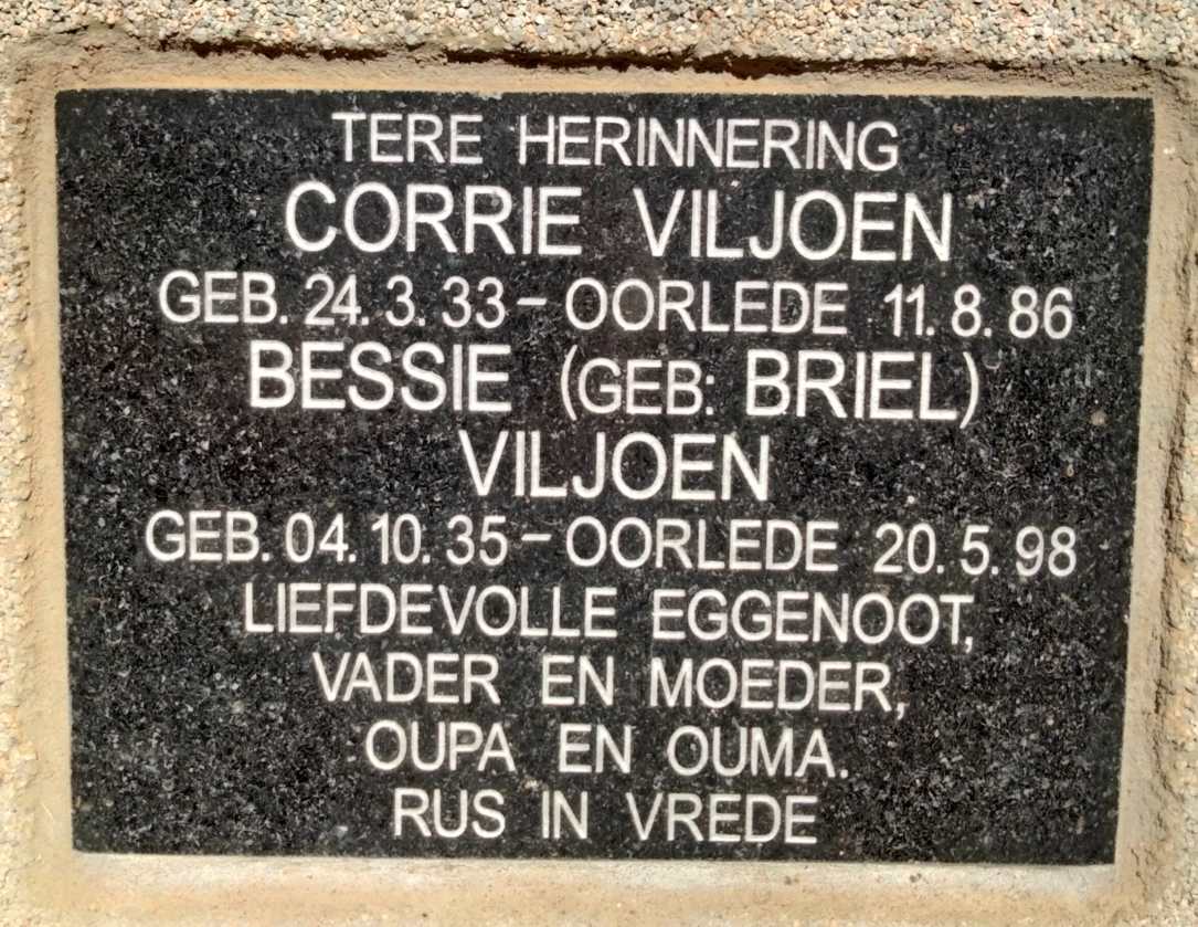 VILJOEN Corrie 1933-1986 & Bessie BRIEL 1935-1998