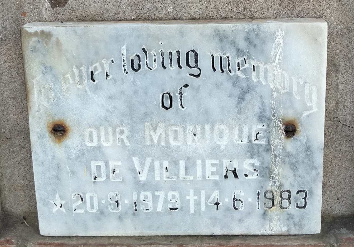 VILLIERS Monique, de 1979-1983