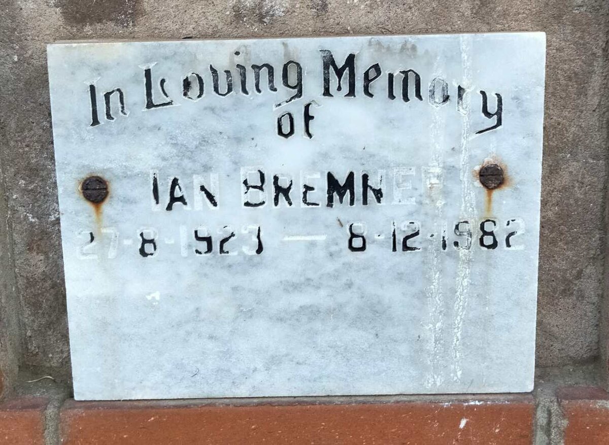BREMNER Ian 1923-1982