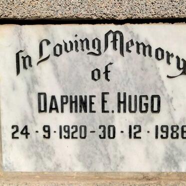 HUGO Daphne E. 1920-1986