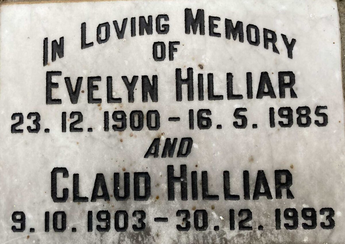 HILLIAR Claud 1903-1993 & Evelyn 1900-1985