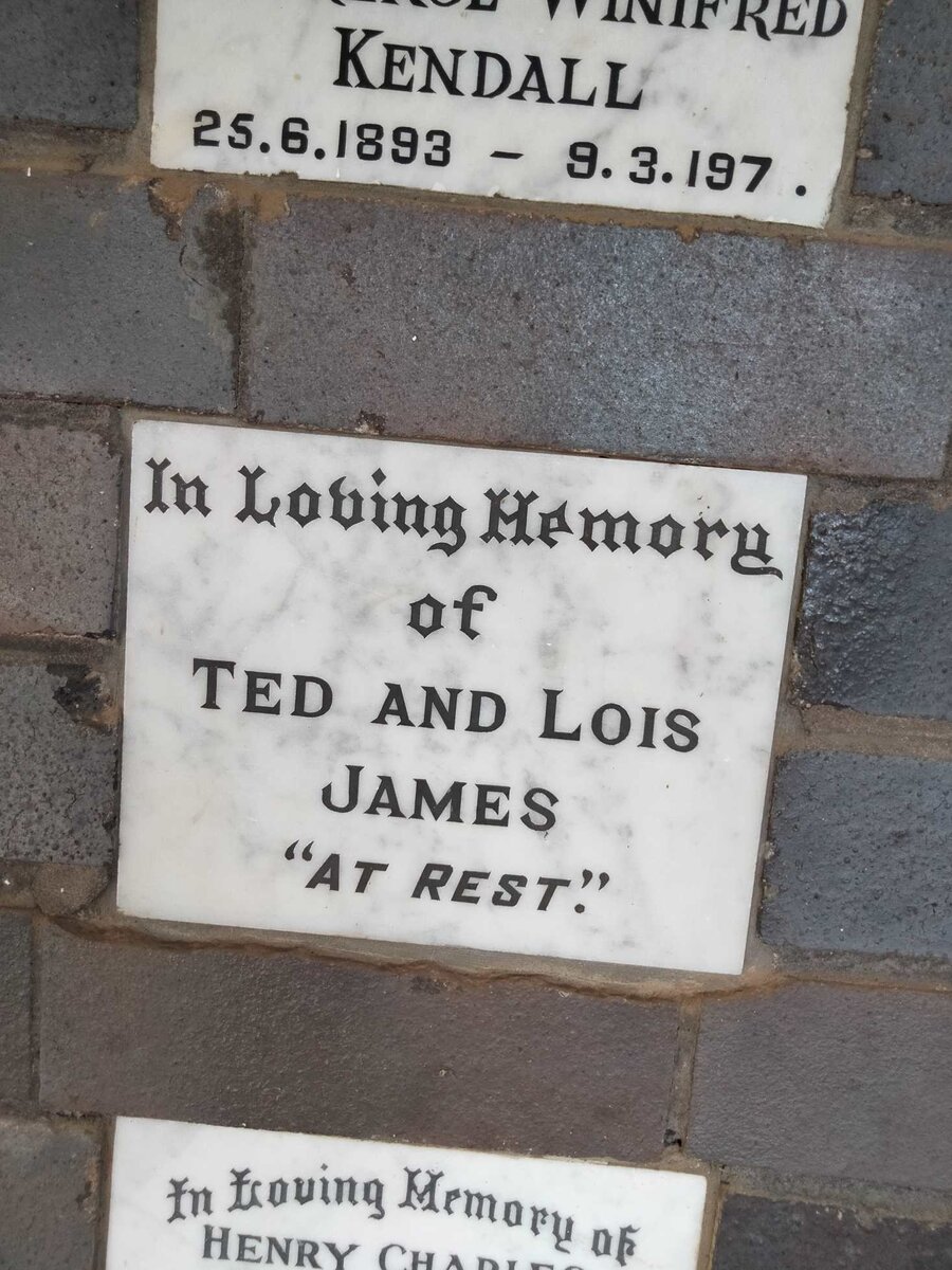 JAMES Ted & Lois