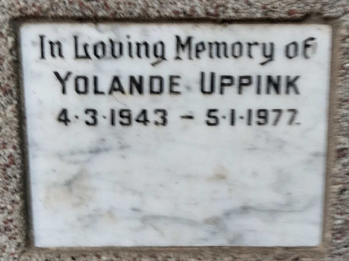 UPPINK Yolande 1943-1977