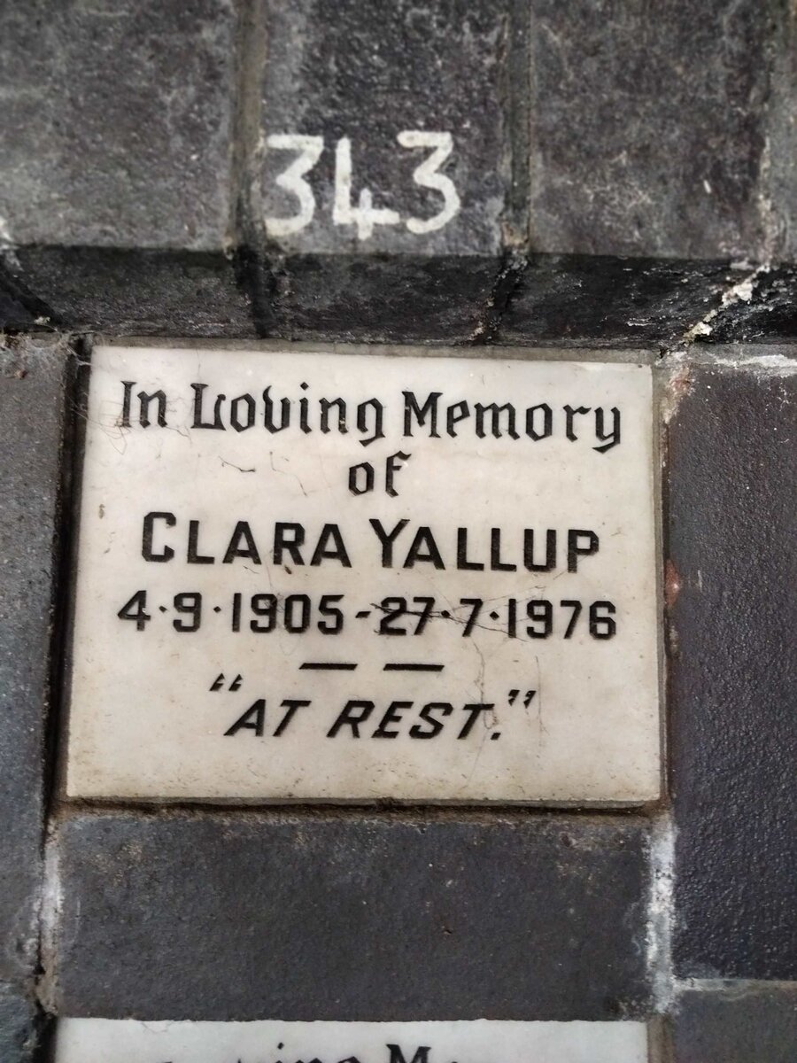 YALLUP Clara 1905-1976