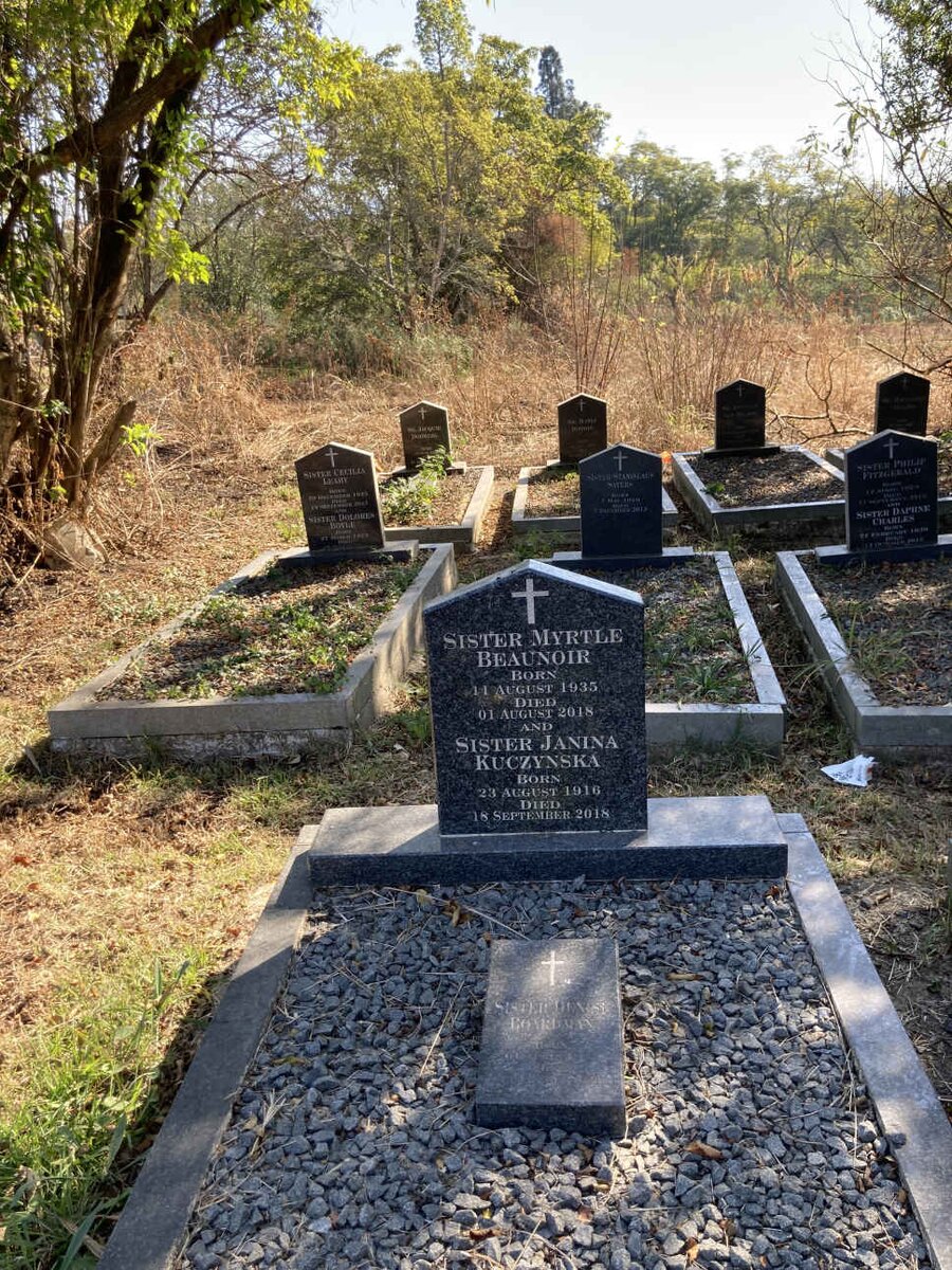 BEAUNOIR Myrtle 1935-2018 :: KUCZYNSKA Janina 1916-2018